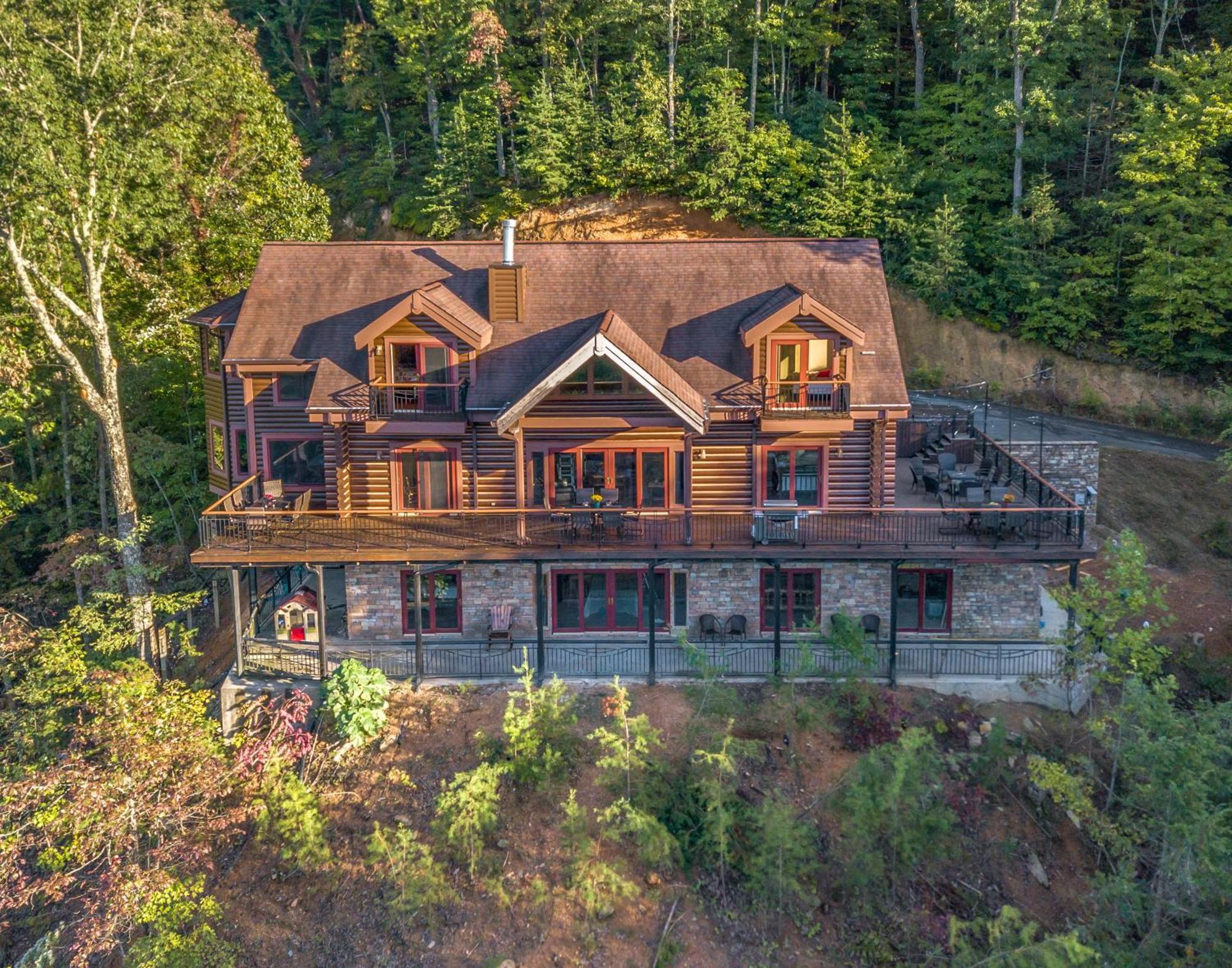 Tanglewood Mountain Lodge By Stony Brook Cabins Sevierville Exterior foto