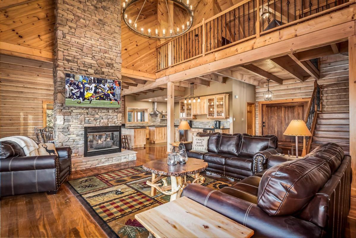 Tanglewood Mountain Lodge By Stony Brook Cabins Sevierville Exterior foto